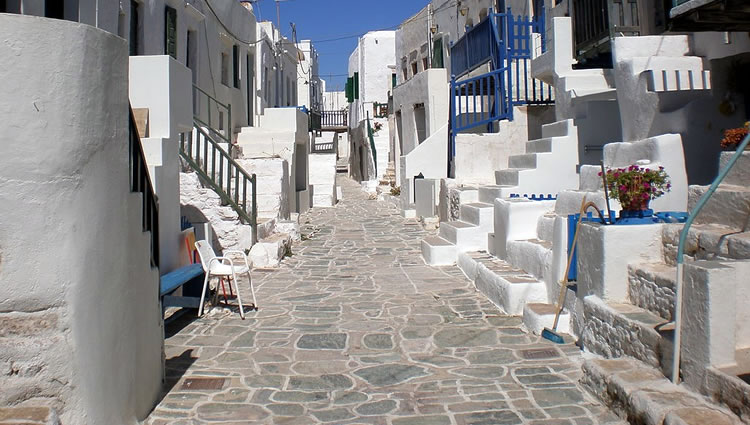 Folegandros: A secret paradise